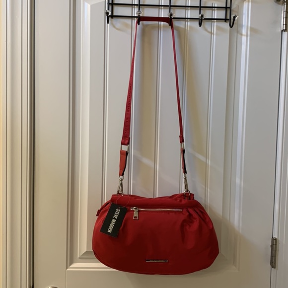 Steve Madden Puffy Dumpling Clutch Red Crossbody - Picture 7 of 16